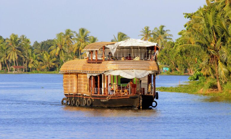 Houseboat Tourism in Kerala